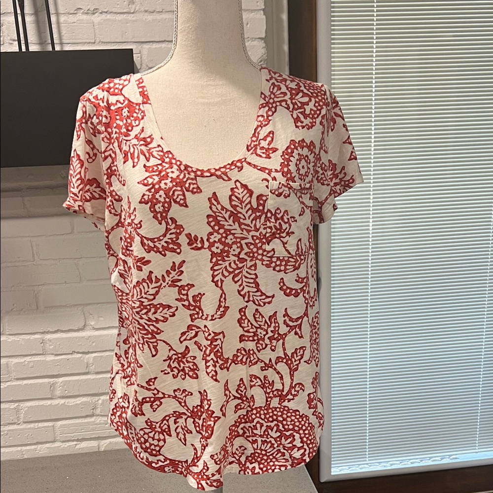 LOFT Red and White Patterned Short Sleeve Tee